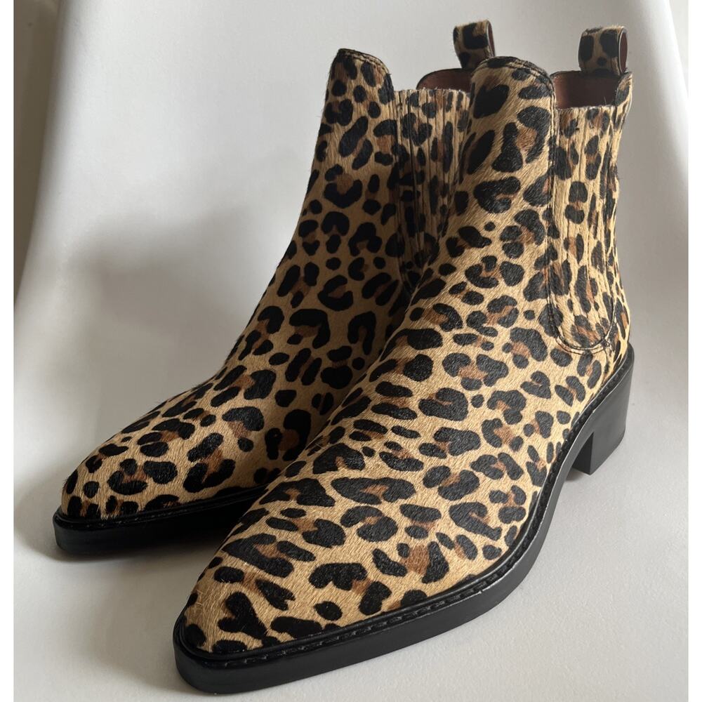 COACH Boots Sz 9 Women's Animal Print Bowery Heel Bootie Calf Fur Charm Cheetah - Picture 2 of 16
